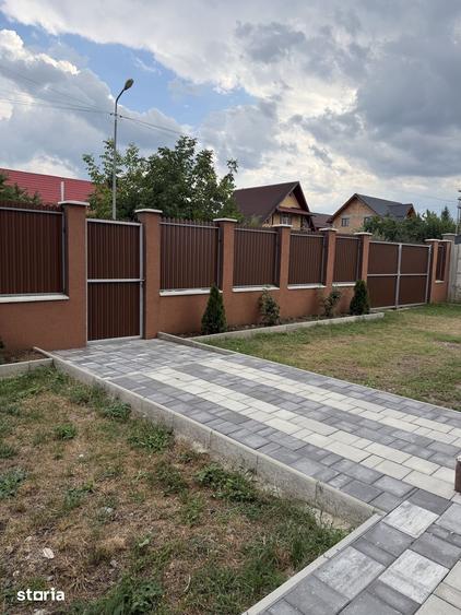 Casă cu 5 camere cu Canalizare în Tărlungeni