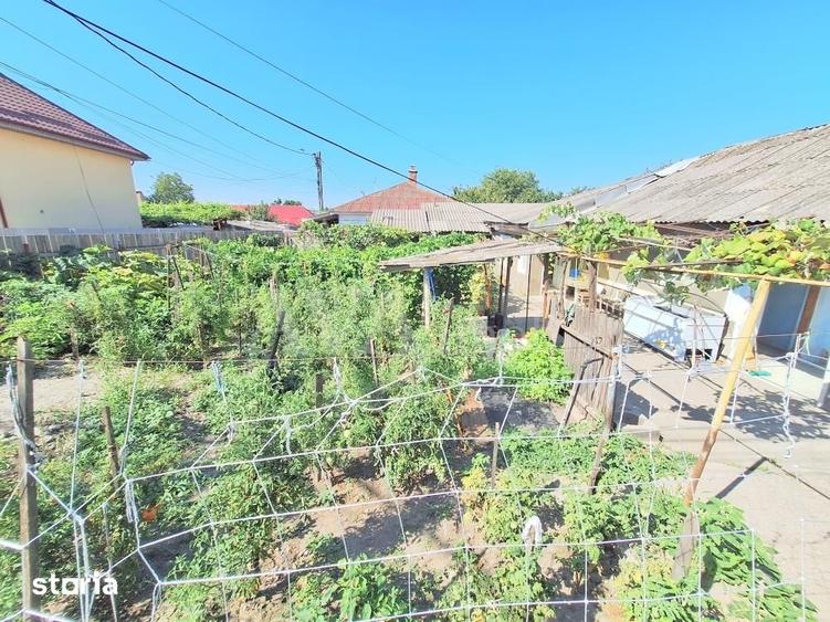 Teren 371 mp curti constructii+casa 5 camere si anexe, zona Izvoare - 1