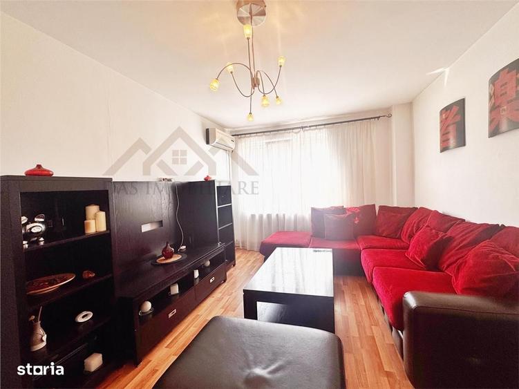 Apartament cu 4 camere decomandat în Central