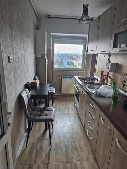 Apartament cu 2 camere decomandat, mobilat în Vasile Aaron