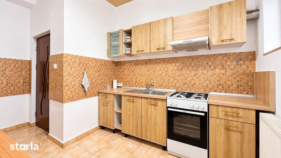 Apartament cu 2 camere semidecomandat, mobilat în Nord