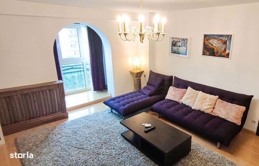 Apartament cu 2 camere decomandat, mobilat în Central