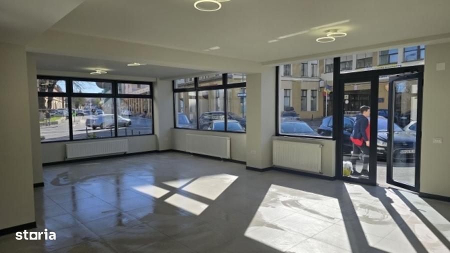 Inchiriez spatiu comercial 70mp utili,Centrul Civic, Brasov, 1.500euro - 1