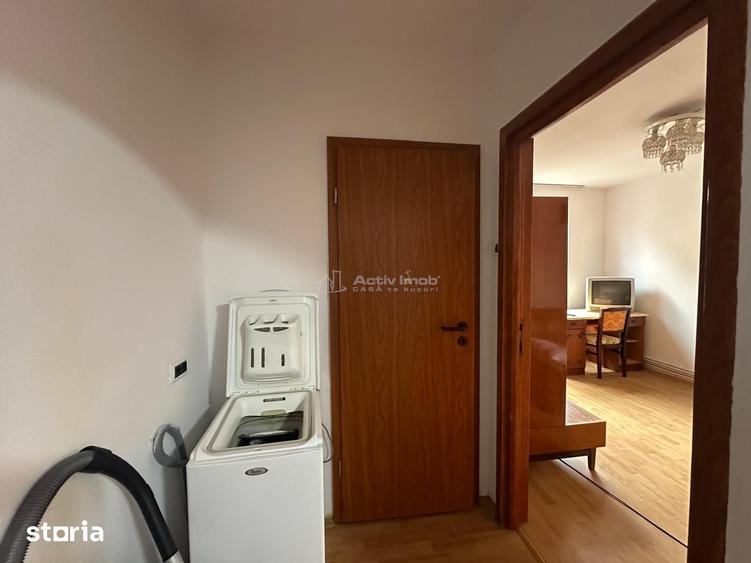 Apartament cu 3 camere semidecomandat în Luncă