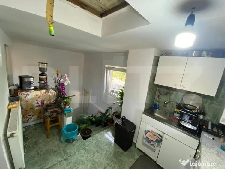 Casă cu 2 camere cu Teren 380 Mp în Copăceni