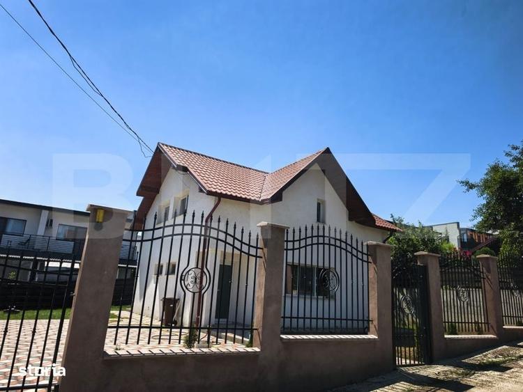 Casă cu 4 camere în Rediu