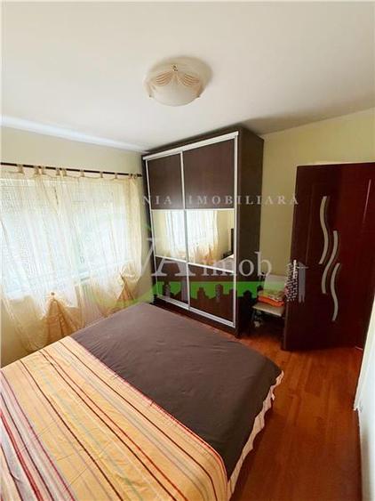 Apartament cu 2 camere semidecomandat, mobilat în Nord