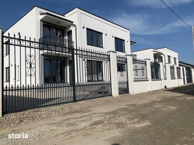 Casă cu 4 camere cu Teren 165 Mp în Podari