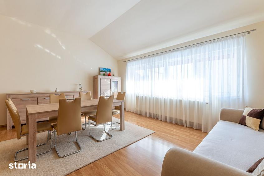 Casă cu 6 camere cu Teren 413 Mp în Bună Ziua