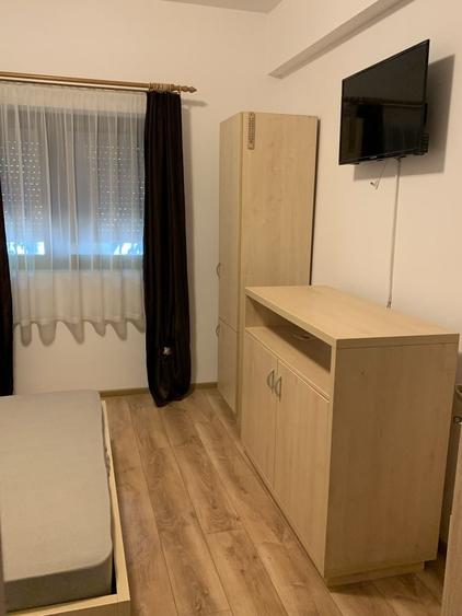 Casă cu 4 camere cu Teren 380 Mp în Exterior Vest