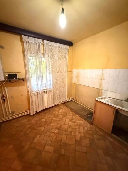 Apartament cu 2 camere decomandat în Inel II