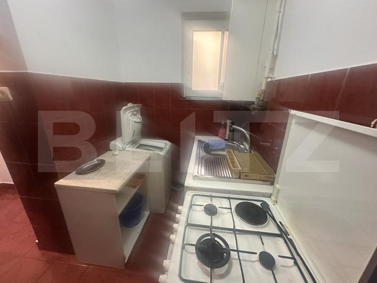 Apartament 2 camere ,decomandat, 50 mp, zona Micro 14 - 4