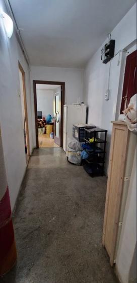 Apartament cu 2 camere decomandat în Cornitoiu