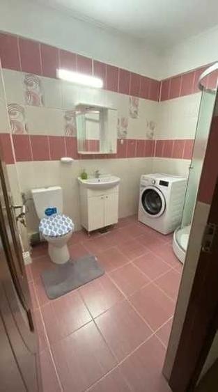 Apartament cu 2 camere semidecomandat în Florești