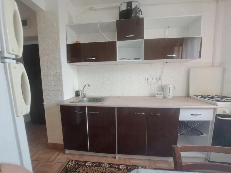 Inchiriez apartament cu doua camere - 2