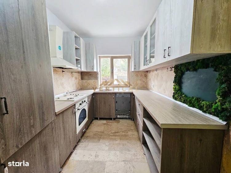 Casă cu 3 camere în Berceni