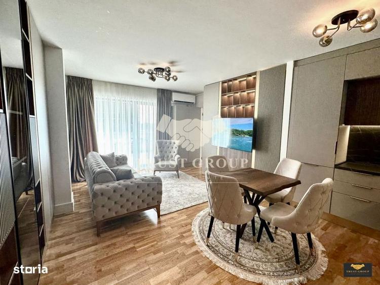 Apartament cu 3 camere, mobilat în Tei