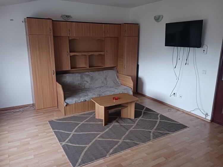 Garsonieră în Iris