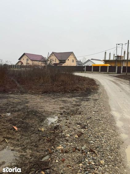 Teren de 1500 mp, în Hemeiuș