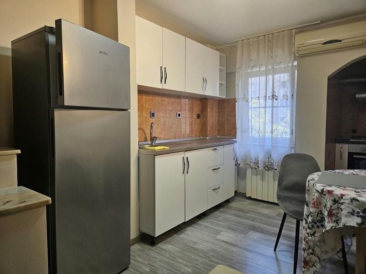 Apartament 3 camere centru piata - 6