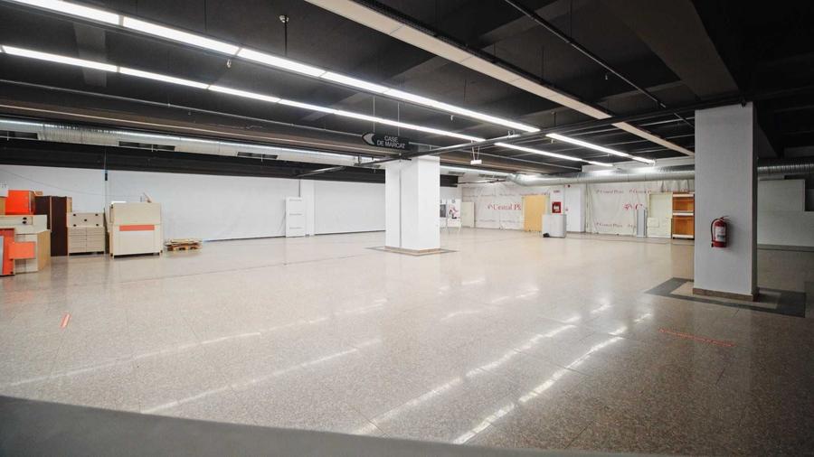 Spațiu comercial, de 400 mp, în Central