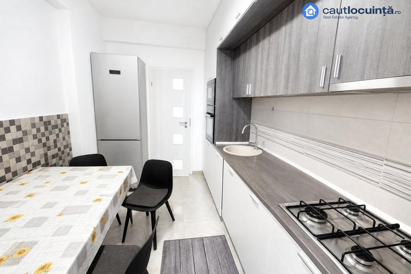 Apartament cu 4 camere decomandat, mobilat în Rahova
