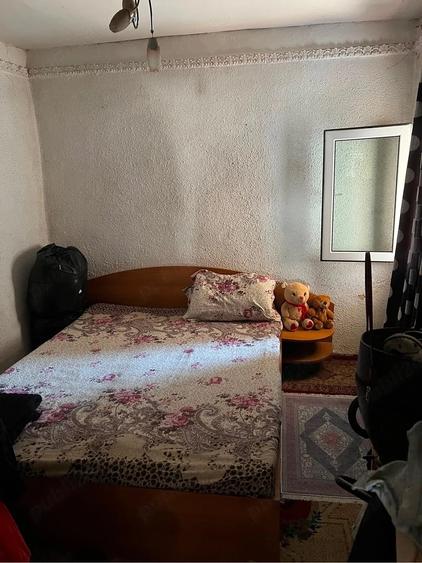 Casă cu 2 camere cu Teren 460 Mp în Potlogi