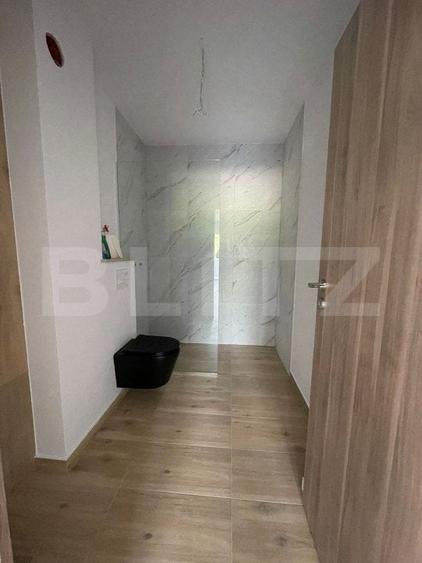 Apartament cu 3 camere semidecomandat în Iris