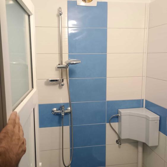 Garsonieră decomandată în Central