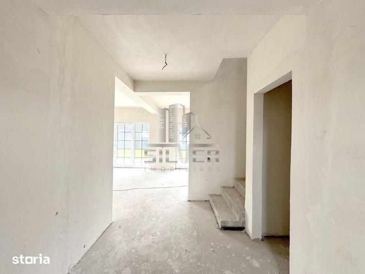 Casă cu 4 camere cu Teren 500 Mp în Chinteni
