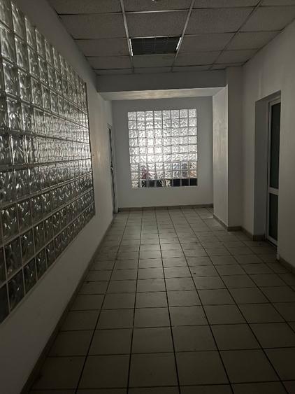 Birou, de 20 mp, în Unirii