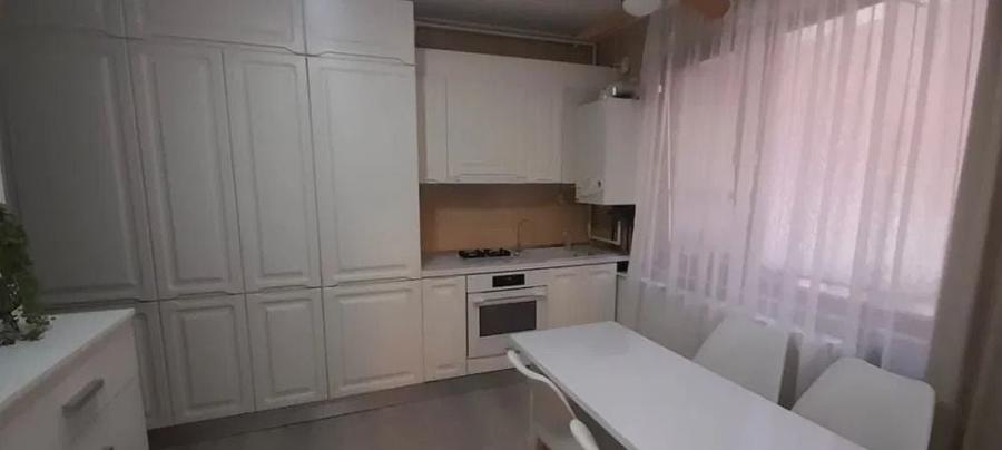 APARTAMENT 2 CAMERE DECOMANDAT RENOVAT - 1