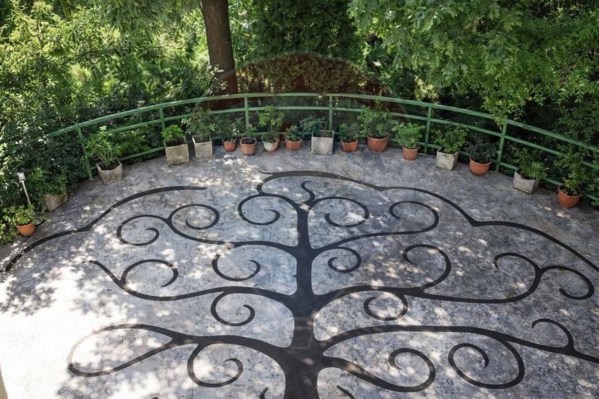 Casă individuală cu 7 camere cu Teren 1798.1600341797 Mp în Izvorani