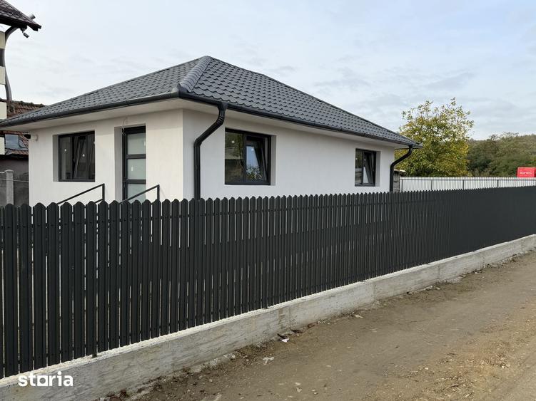 Casă cu 2 camere cu Teren 430 Mp în Mihăești