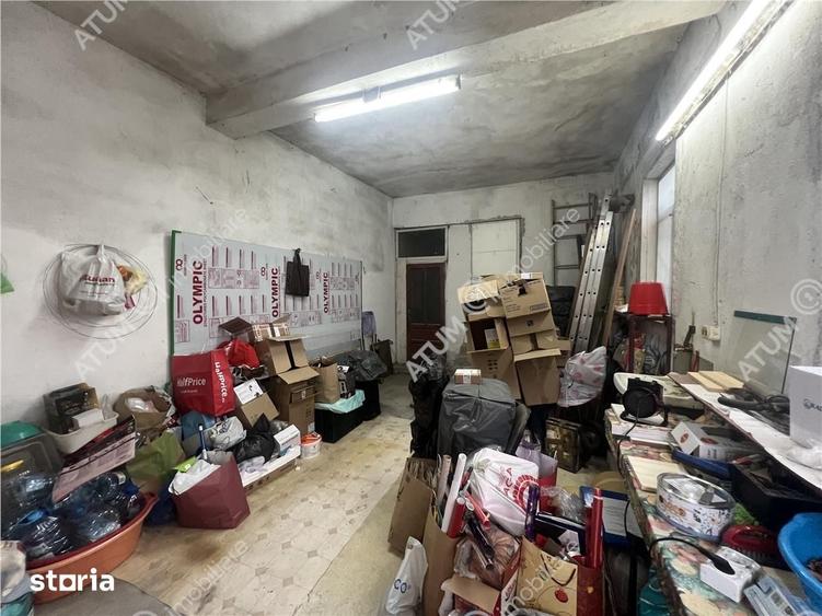 Casă cu Teren 440 Mp în Central