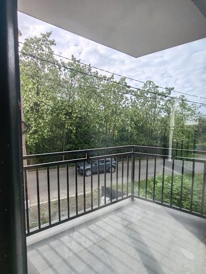 Apartament cu 2 camere semidecomandat în Nord-Est