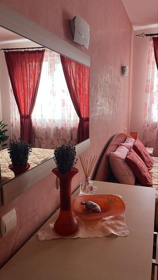 Apartament cu 3 camere semidecomandat în Gheorgheni