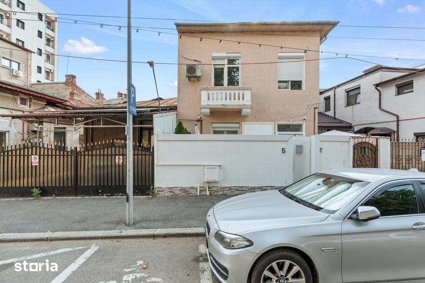 Apartament cu 2 camere în Centrul Civic