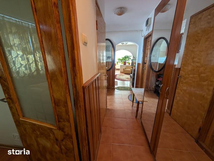 Apartament 3 camere Buhusi - Republicii Penny - 10
