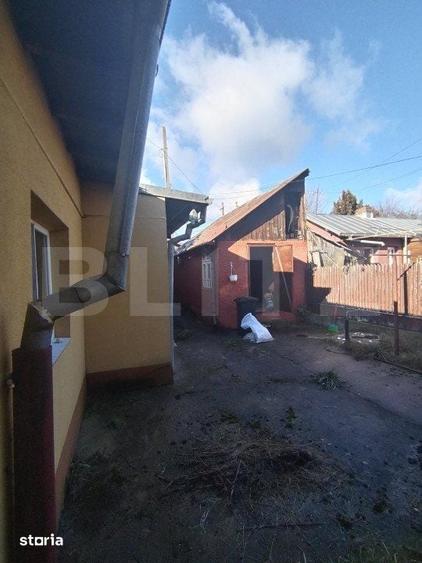 Casă cu 2 camere cu Teren 250 Mp în Moreni