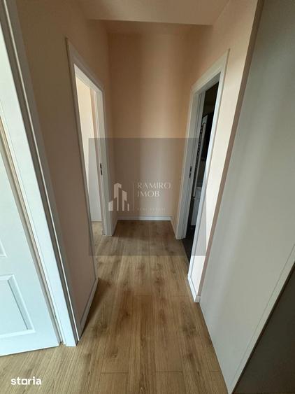 Apartament cu 3 camere decomandat în Băneasa