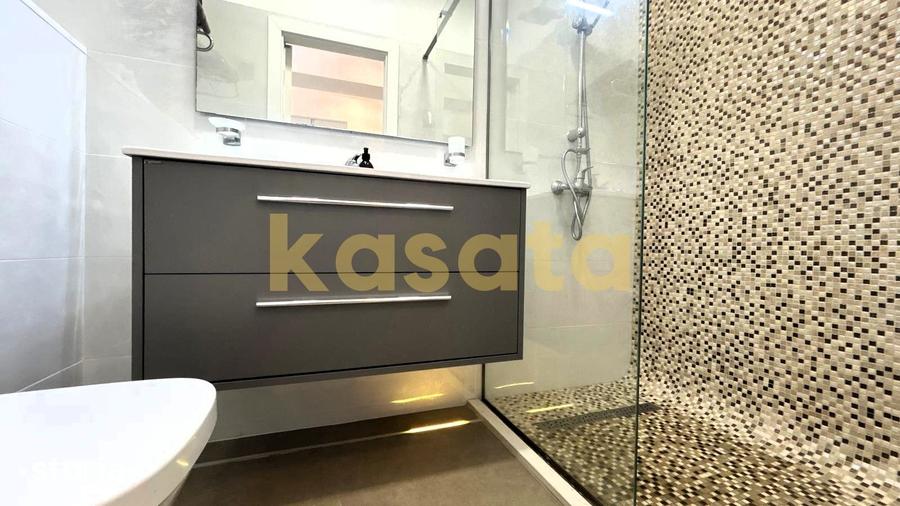 Apartament cu 3 camere decomandat în Nord