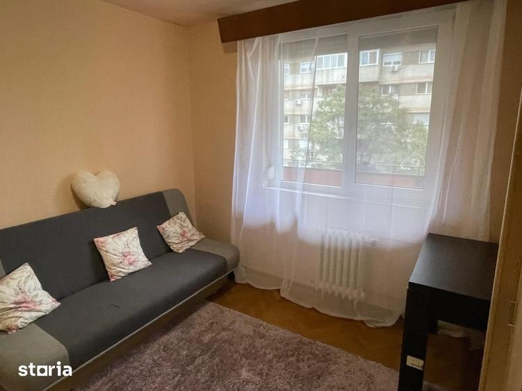 Apartament cu 3 camere decomandat în Ultracentral