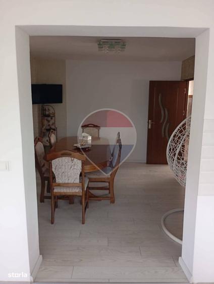 Casă cu 4 camere cu Teren 1183 Mp în Central