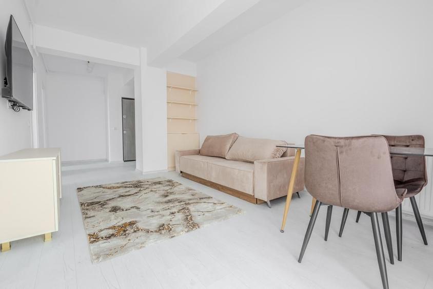 Apartament cu 2 camere semidecomandat în Central