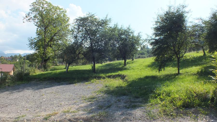 Teren Construcții intravilan de 1364 mp, în Bran