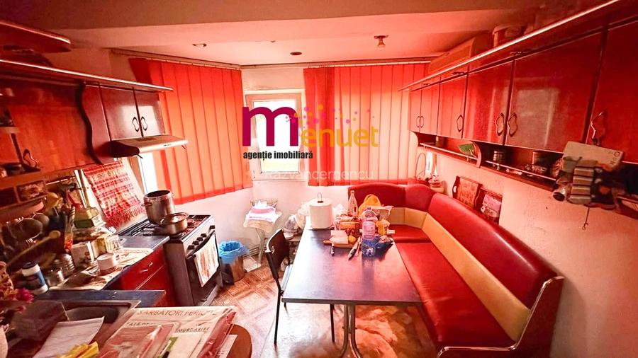 Apartament 2 camere,strada 1848,3balcoane