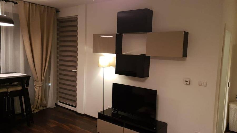 Apartament cu 2 camere decomandat, mobilat în Soarelui