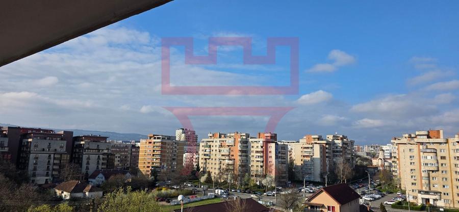 Apartament cu 4 camere decomandat, mobilat în Mărăști