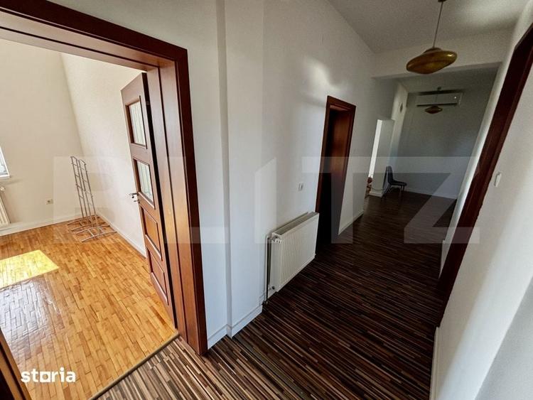 Apartament cu 4 camere decomandat în Elisabetin